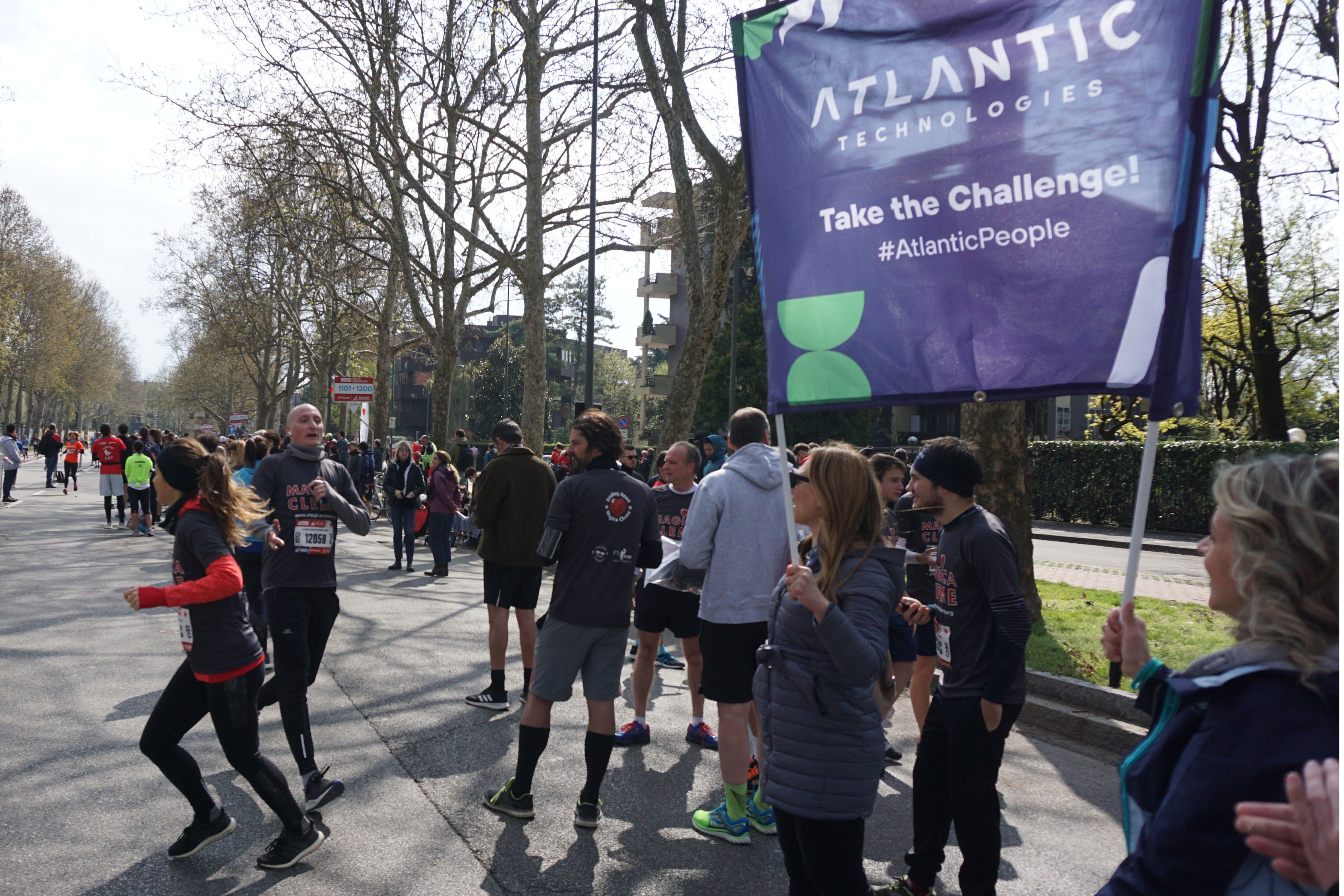 Staff Atlantic della Milano Marathon 2022